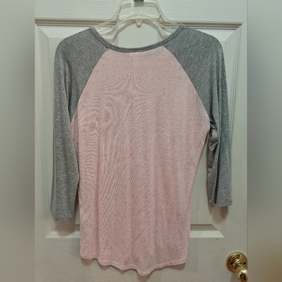 LulaRoe 3/4 sleeve shirt - Picture 3 of 5